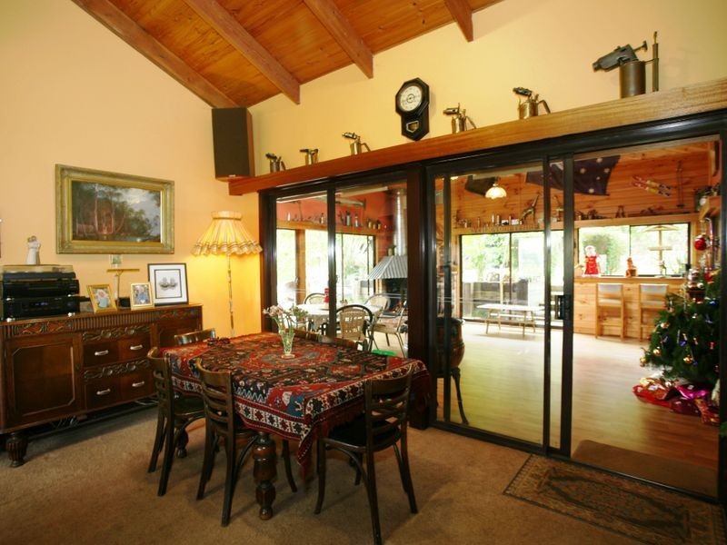 80 Hein Road, Beaconsfield Upper VIC 3808