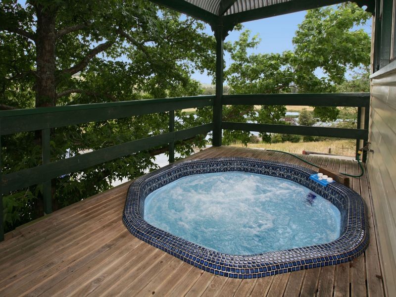 80 Hein Road, Beaconsfield Upper VIC 3808