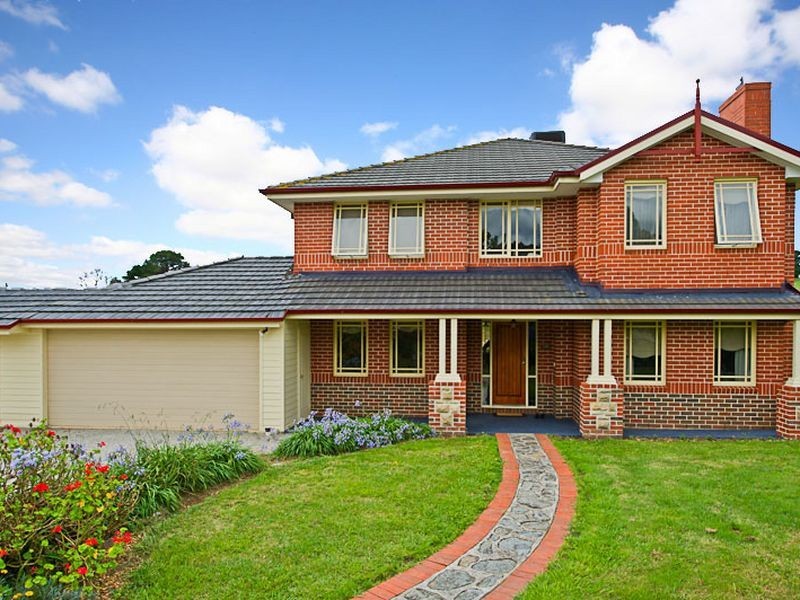 92 Crawley Road, Narre Warren North VIC 3804