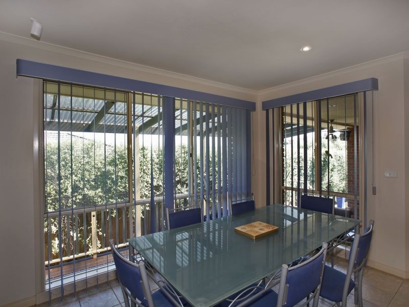 5 Wild Duck Way, Beaconsfield VIC 3807