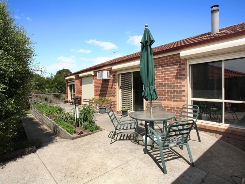 16 Serendip Court, Narre Warren VIC 3805