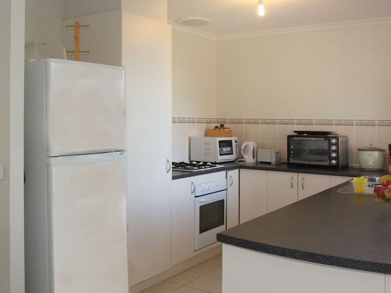 44 Hartsmere Drive, Berwick VIC 3806