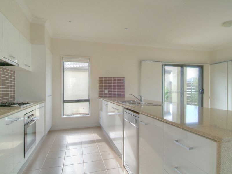 70 Meridian Circuit, Berwick VIC 3806
