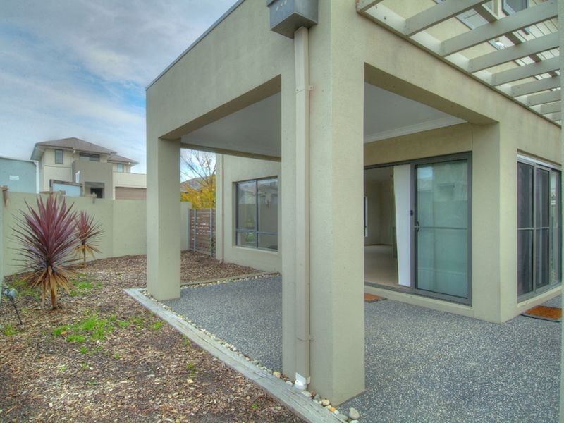 70 Meridian Circuit, Berwick VIC 3806