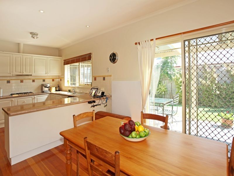 43 Grange Circuit, Beaconsfield VIC 3807