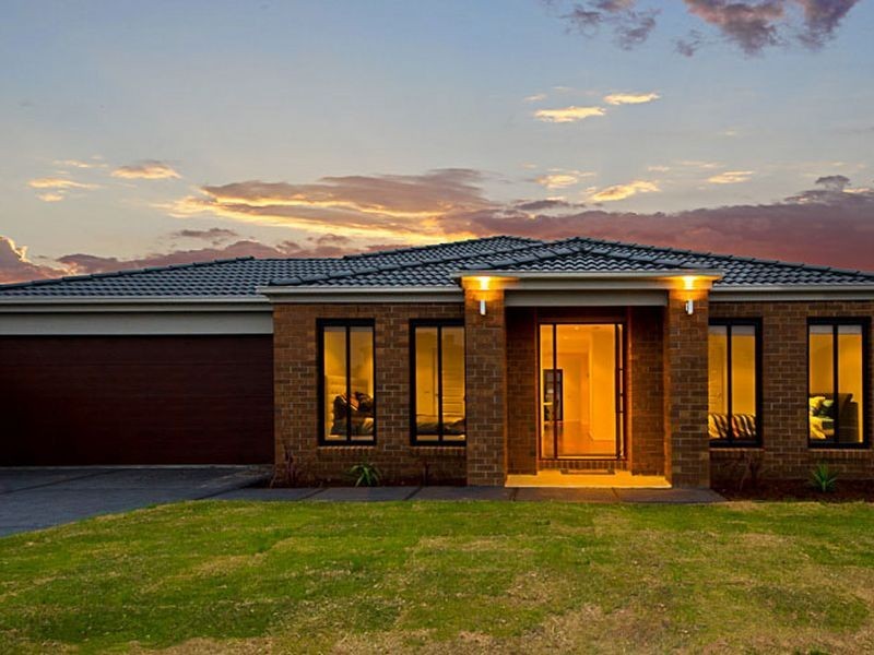 9 Bermerale Court, Berwick VIC 3806