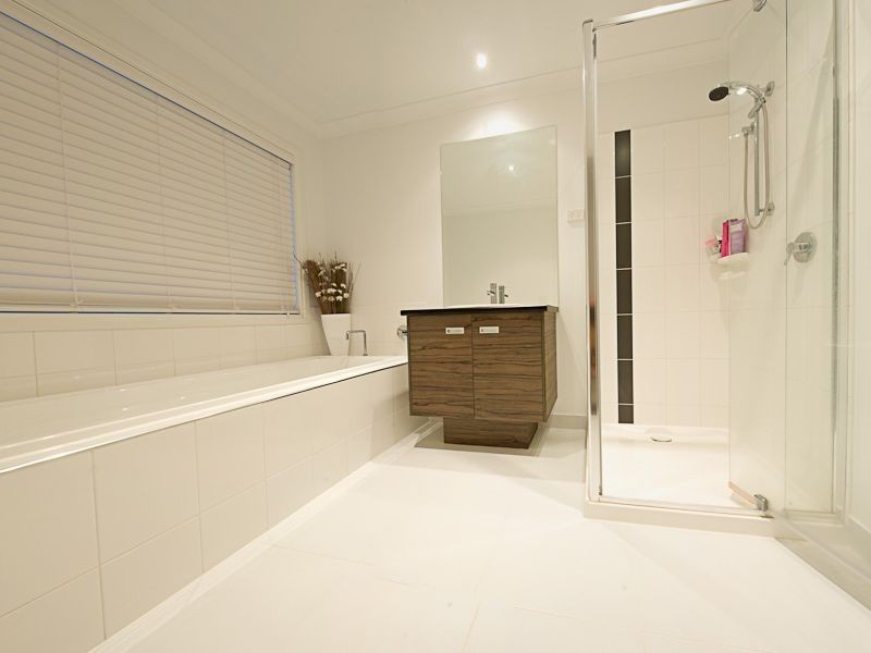 9 Bermerale Court, Berwick VIC 3806