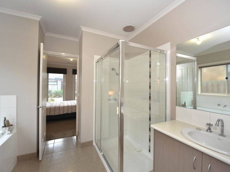 10/278 Narre Warren-Cranbourne Road, Cranbourne VIC 3977