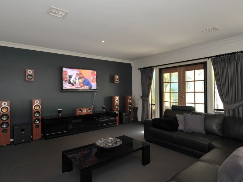 35 Janet Bowman Boulevard, Beaconsfield VIC 3807