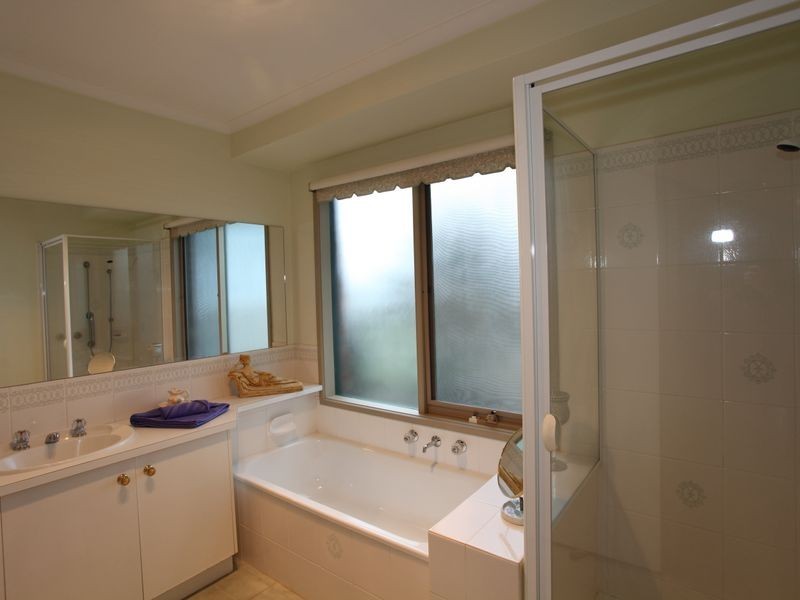 19B Jericho Court, Berwick VIC 3806