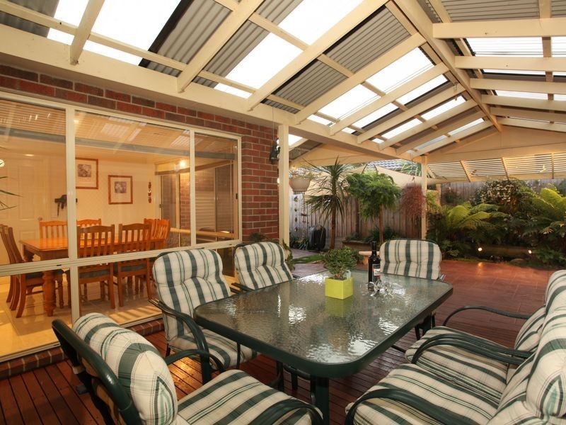 19 Mountain View Circuit, Beaconsfield VIC 3807