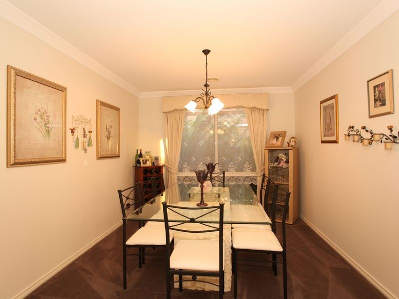 19 Mountain View Circuit, Beaconsfield VIC 3807