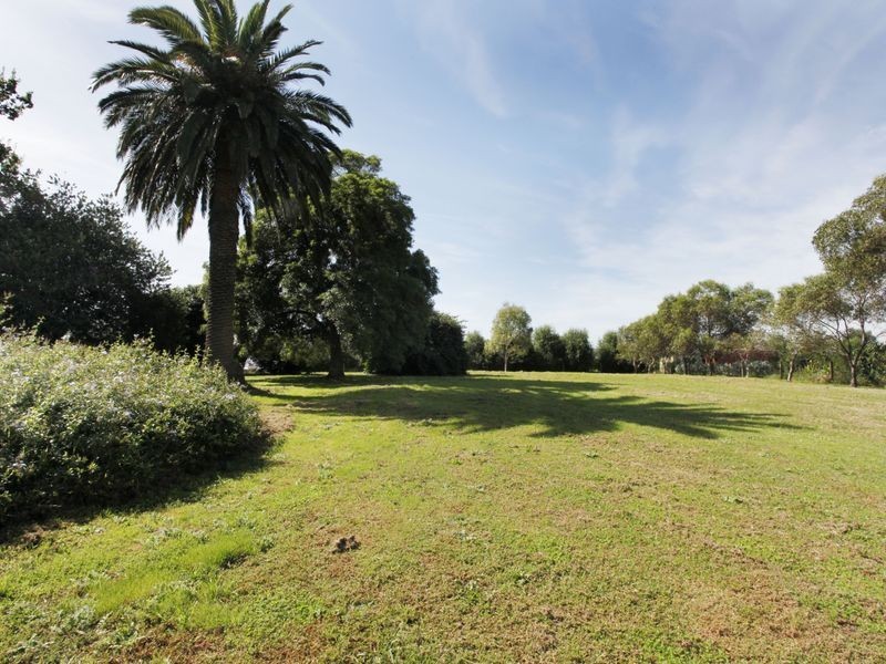 104 – 110 Buchanan Road, Berwick VIC 3806
