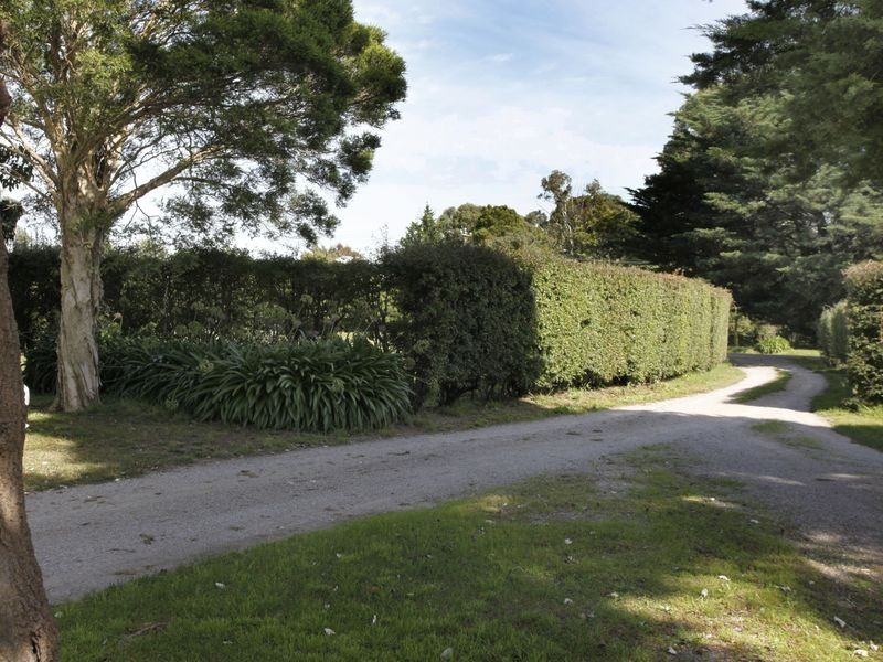 104 – 110 Buchanan Road, Berwick VIC 3806