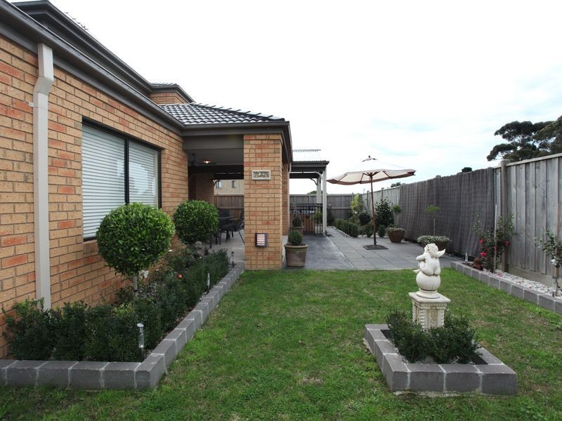 10 Azimuth Close, Narre Warren South VIC 3805