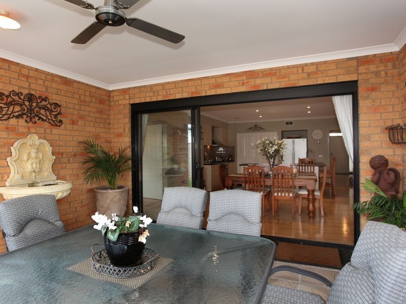 10 Azimuth Close, Narre Warren South VIC 3805