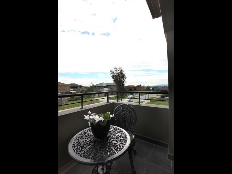 10 Azimuth Close, Narre Warren South VIC 3805