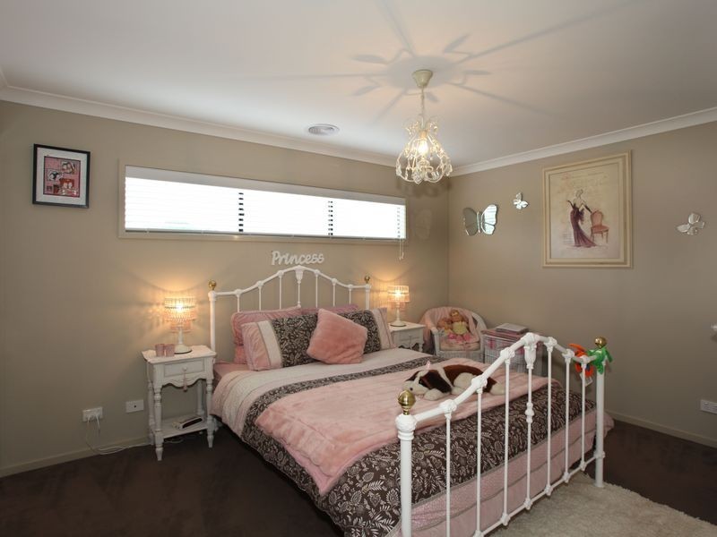 10 Azimuth Close, Narre Warren South VIC 3805