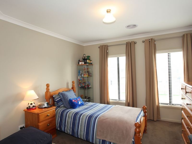 10 Azimuth Close, Narre Warren South VIC 3805