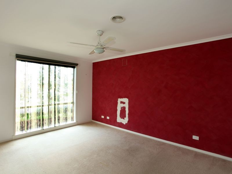 18 Shaftsbury Avenue, Berwick VIC 3806