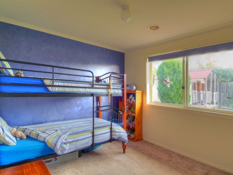 7 Barton Mews, Berwick VIC 3806