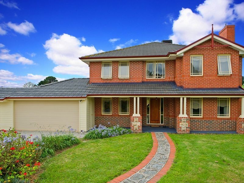 92 Crawley Road, Narre Warren North VIC 3804