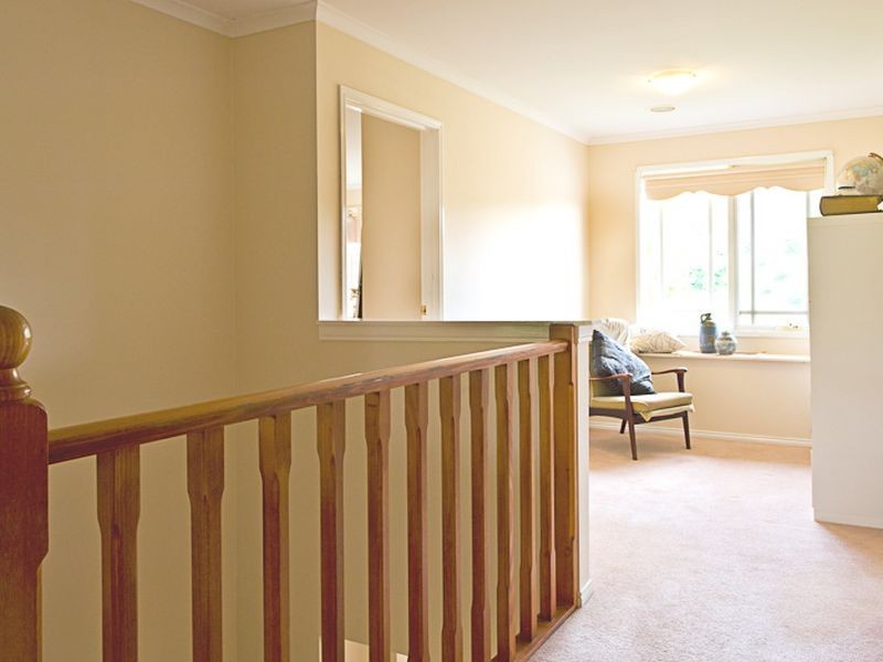 92 Crawley Road, Narre Warren North VIC 3804