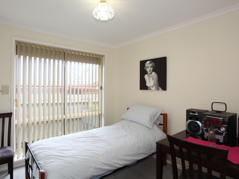 16 Mirrabook Court, Berwick VIC 3806