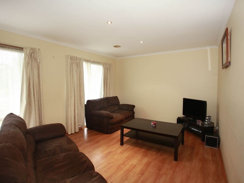 3 Waverley Close, Narre Warren VIC 3805