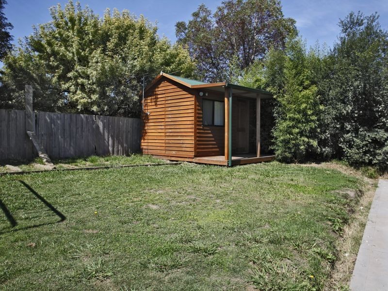 43 Ashfield Drive, Berwick VIC 3806