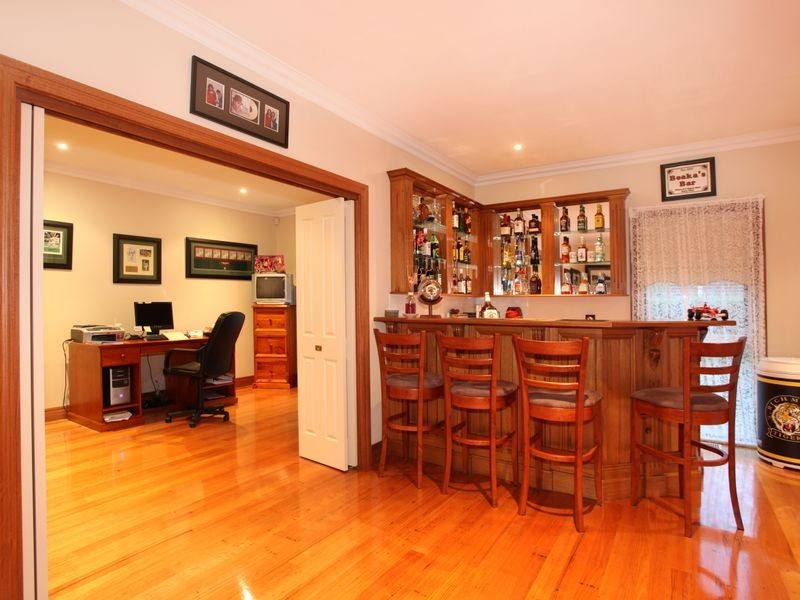 5 Brennan Court, Berwick VIC 3806