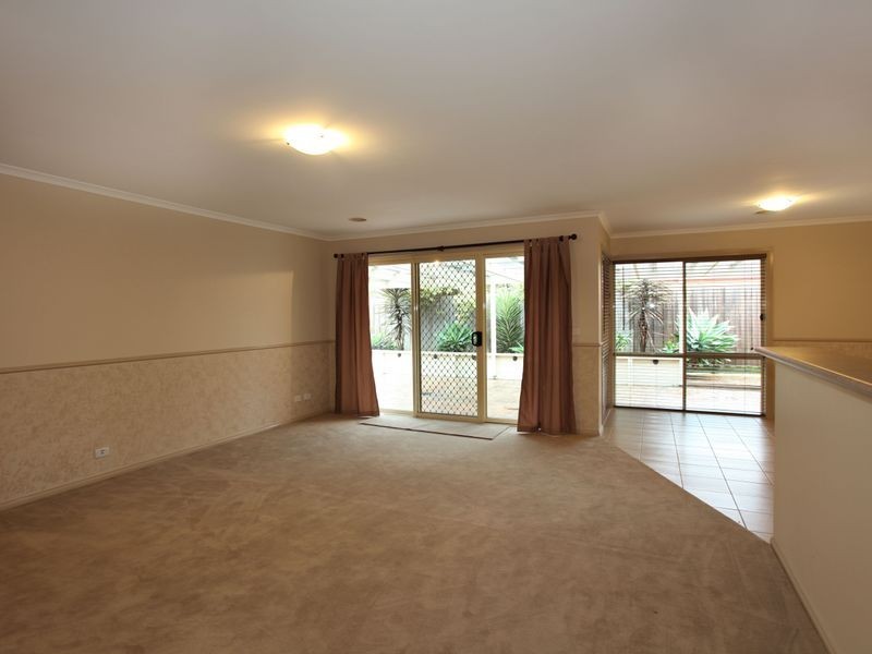 11 Duffy Court, Berwick VIC 3806