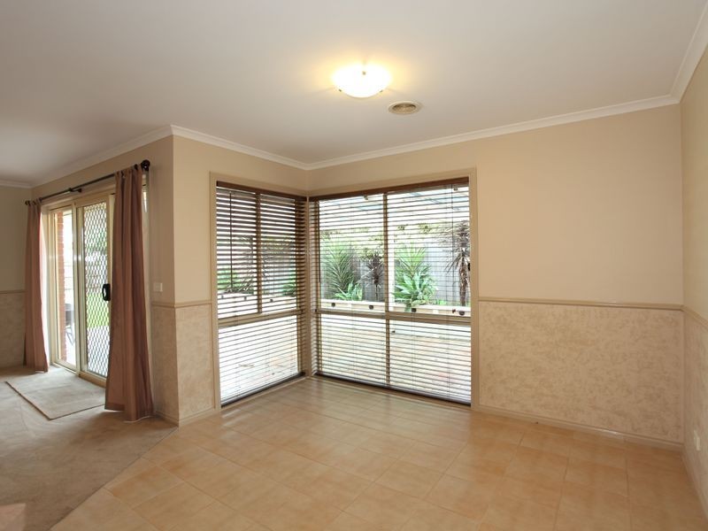 11 Duffy Court, Berwick VIC 3806