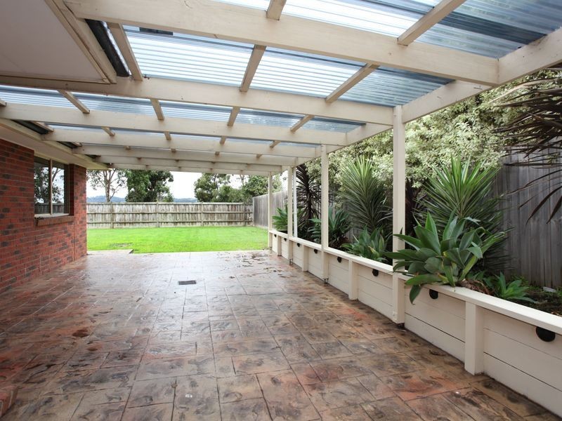 11 Duffy Court, Berwick VIC 3806