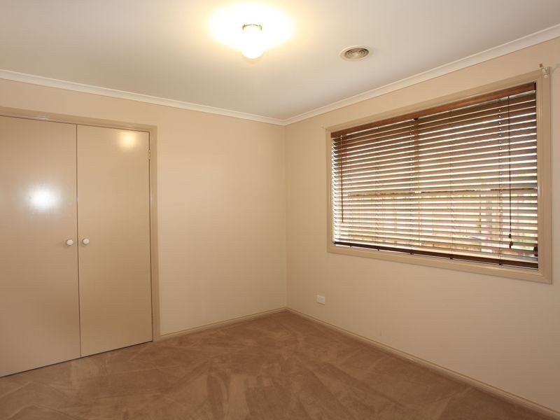 11 Duffy Court, Berwick VIC 3806