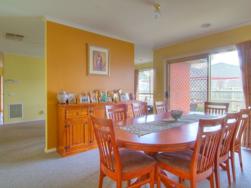 4 Timberside Drive, Beaconsfield VIC 3807