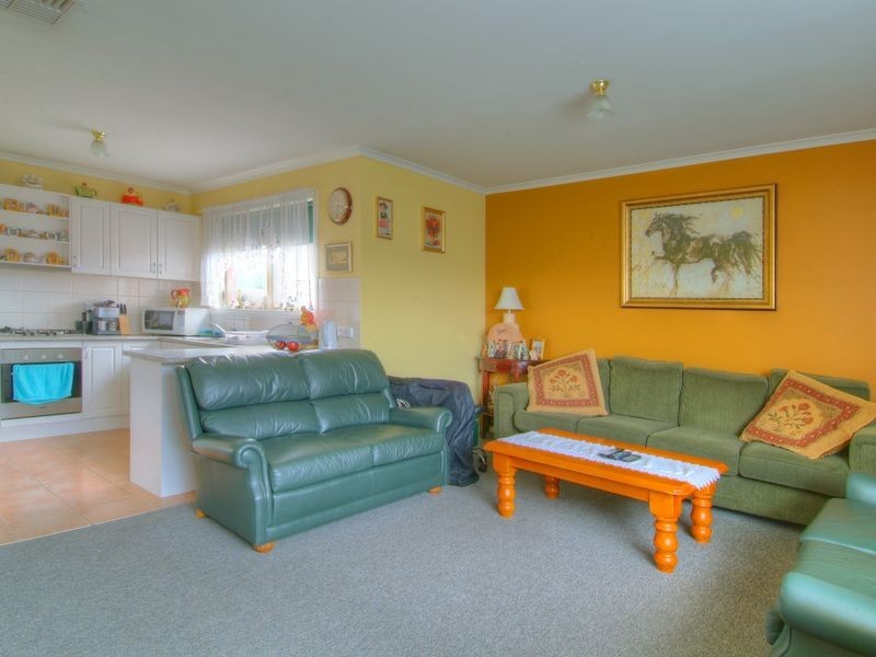 4 Timberside Drive, Beaconsfield VIC 3807