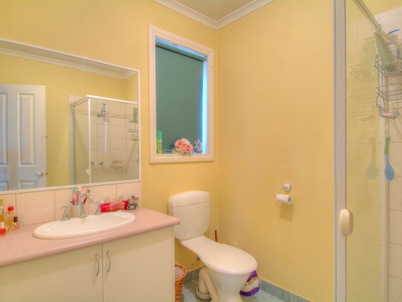 4 Timberside Drive, Beaconsfield VIC 3807