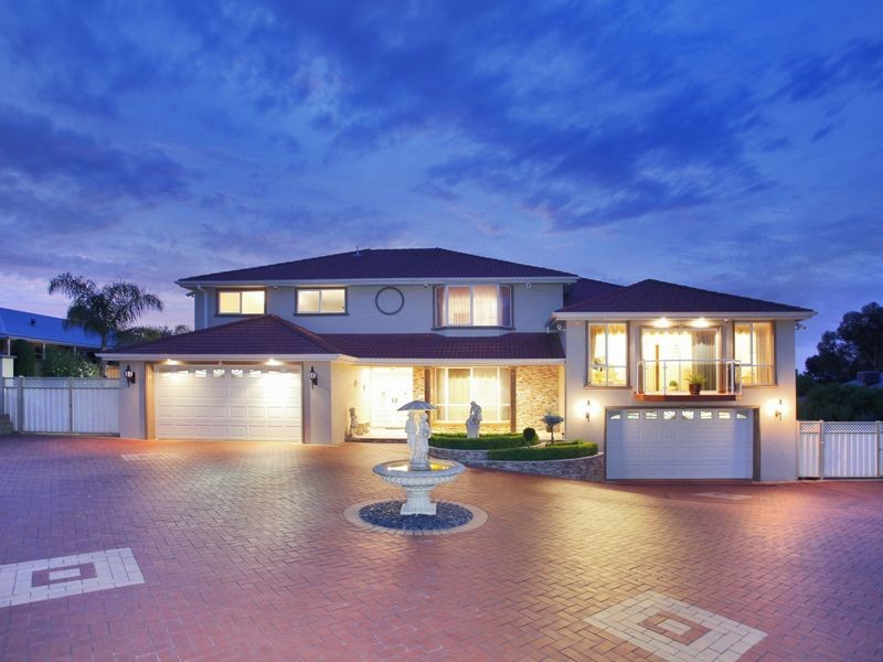13 John Joseph Court, Narre Warren North VIC 3804