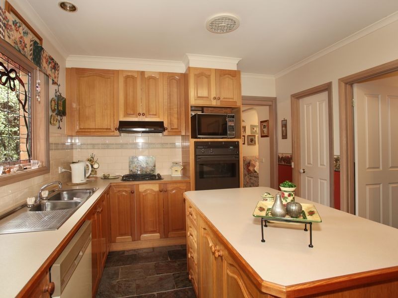 160 Telford Drive, Berwick VIC 3806