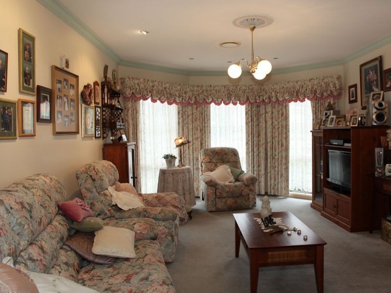 160 Telford Drive, Berwick VIC 3806