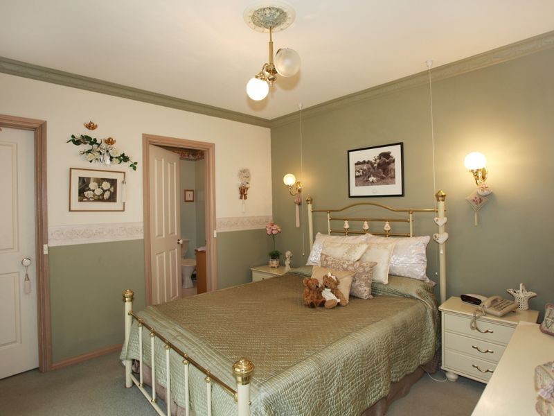160 Telford Drive, Berwick VIC 3806