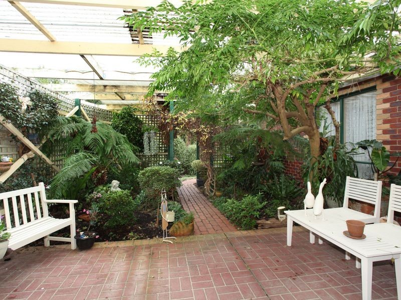 160 Telford Drive, Berwick VIC 3806