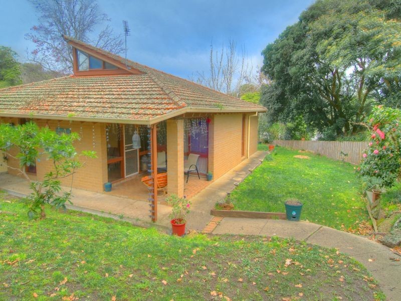 6/122 High Street, Berwick VIC 3806