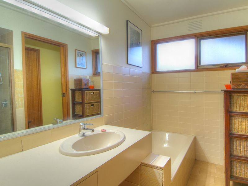 6/122 High Street, Berwick VIC 3806