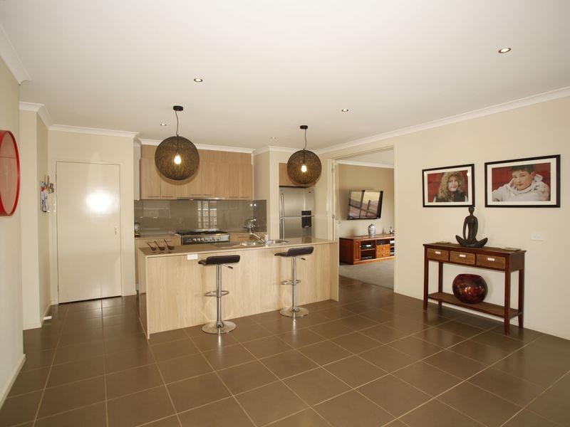 63 Saul Avenue, Berwick VIC 3806