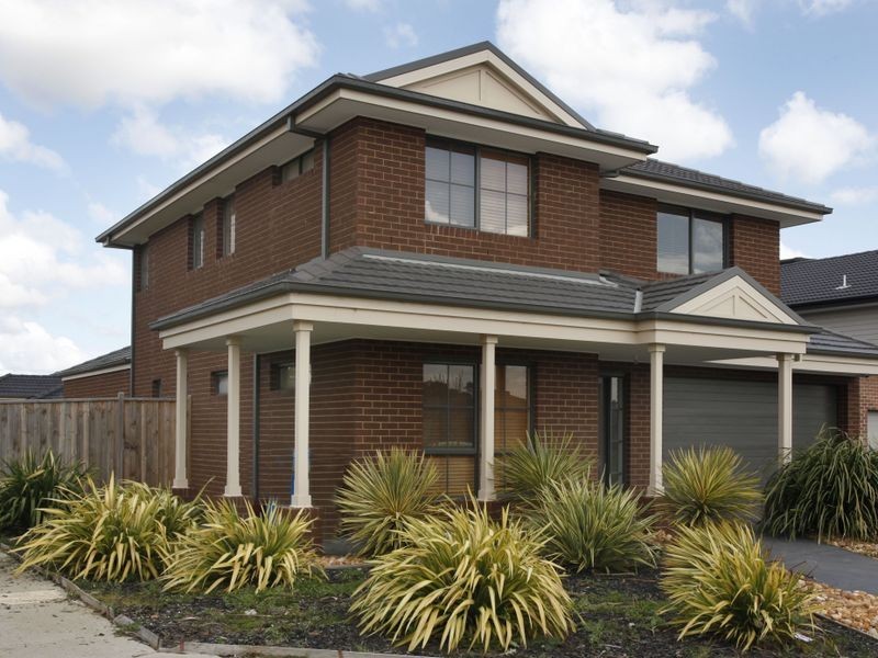 33 Premier Drive, Berwick VIC 3806