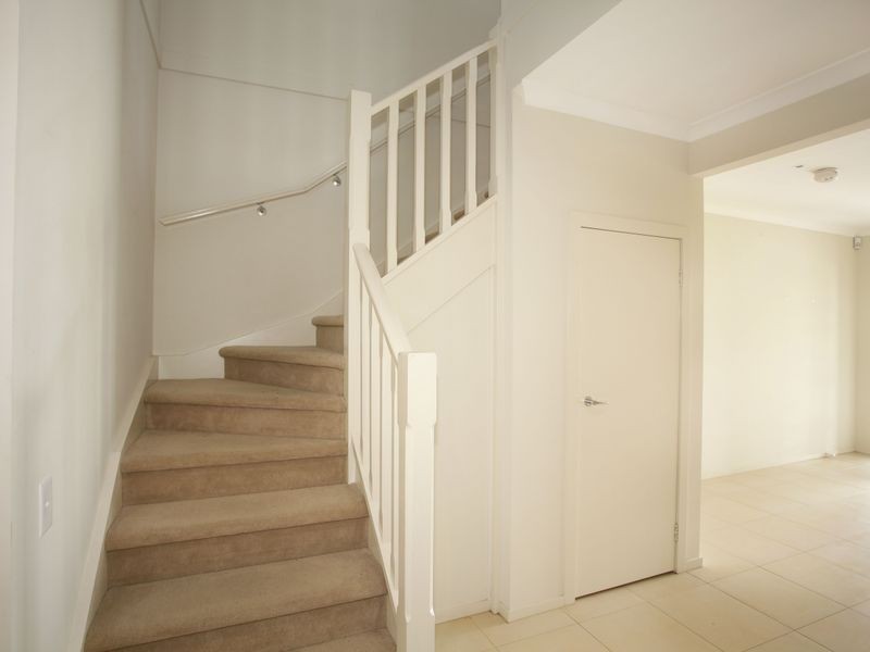 33 Premier Drive, Berwick VIC 3806