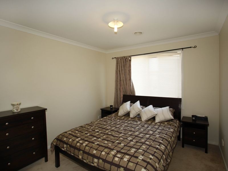 5 Mountain View Circuit, Beaconsfield VIC 3807