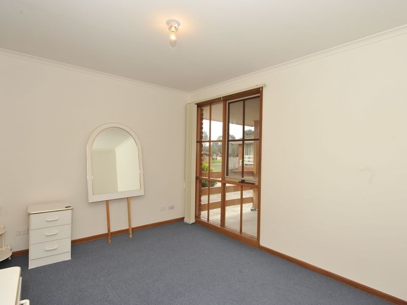 2/20 Linlithgow Court, Narre Warren VIC 3805